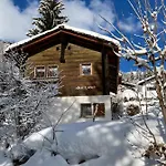 Alter Laerch Chalet *