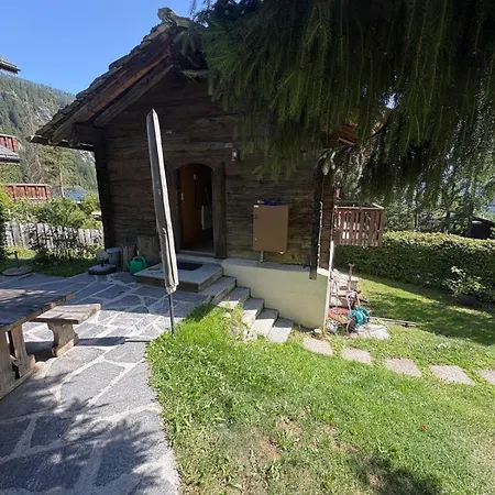 Alter Laerch Chalet Blatten bei Naters