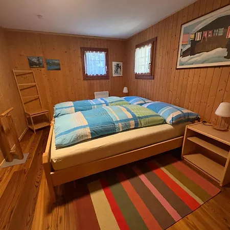 Alter Laerch シャレー ナータース