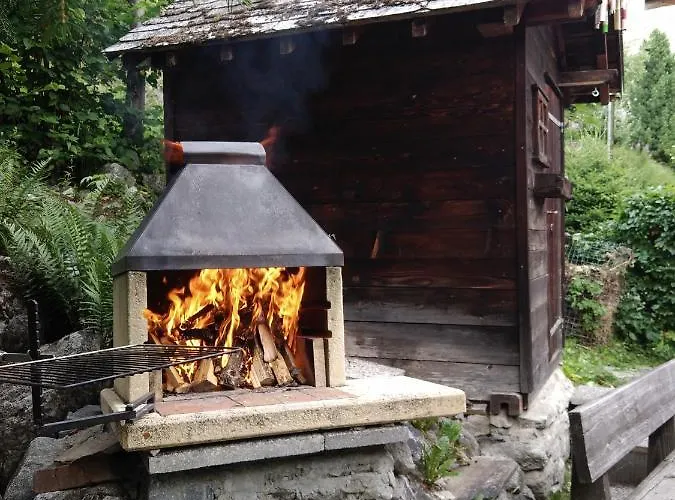 シャレー Alter Laerch *